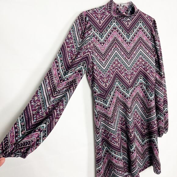 Live To Be Spoiled Chevron Print Sheath Boho Dress Size Large - Picture 5 of 11